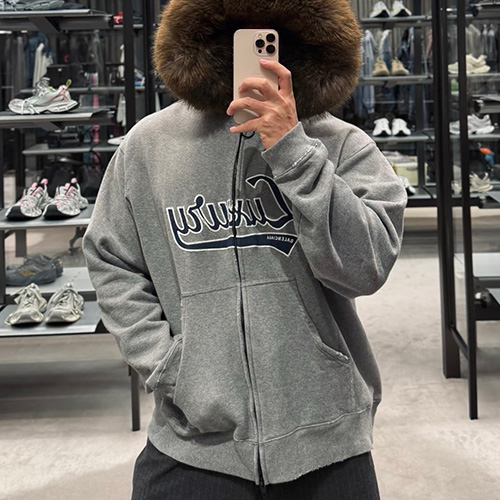 [홍콩명품.LOUIS VUITTON] 루이비통 25SS 로고 폭스퍼 후드 집업 자켓 (그레이), BM22939, KB, 레플리카의류,미러급사이트