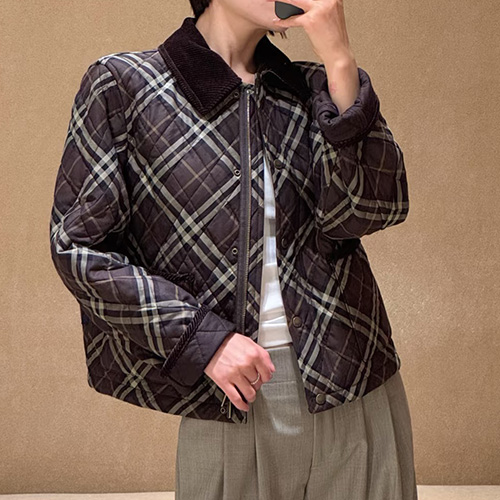 [홍콩명품.Burberry] 버버리 25SS 로고 여성 체크패턴 퀄팅 카라 솜패딩 자켓 (2컬러), BM23064, MC, 레플리카의류,미러급사이트