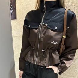 [홍콩명품,PRADA] 프라다 25SS 삼각로고 여성 나일론 집업 자켓 (브라운-블랙), BM23074, MC, 레플리카의류,미러급사이트