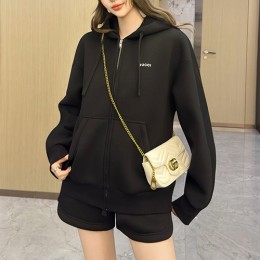 [홍콩명품.Gucci] 구찌 25SS 로고 여성 후드 집업 자켓 + 미니 쇼츠 핫팬츠 상하의 세트 (블랙), BM23084, MC, 레플리카의류,미러급사이트