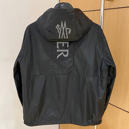 [홍콩명품.MONCLER] 몽클레어 25SS 로고 후드 바람막이 자켓 (블랙), BM23189, KSM, 레플리카의류,미러급사이트