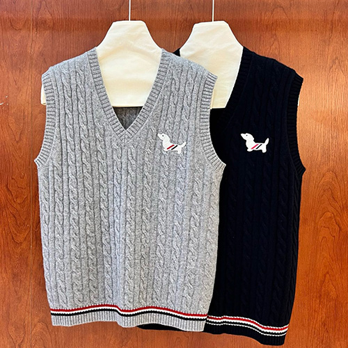[홍콩명품.THOME BROWNE] 톰브라운 25SS 로고 여성 헥터 V넥 니트 탑 (2컬러), BM23226, KSM, 레플리카의류,미러급사이트