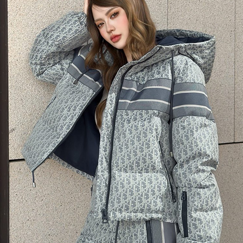 [홍콩명품,Christian Dior] 디올 25SS 로고 여성 오블리크 후드 다운 패딩 자켓 (블루), BM23283, MC, 레플리카의류,미러급사이트