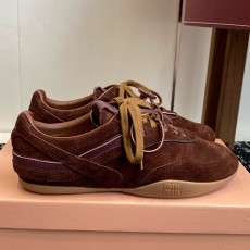 [홍콩명품,MIU MIU] 미우미우 25SS 로고 여성 레더 가죽 스니커즈 운동화 (2컬러), SE5841, GHS, 명품스니커즈,운동화,구두,로퍼,하이탑,신발