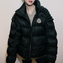 [홍콩명품.MONCLER] 몽클레어 25SS 로고 여성 구스다운 패딩 자켓 (3컬러), BM23477, MC, 레플리카의류,미러급사이트