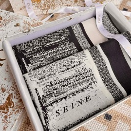 [홍콩명품,Christian Dior] 디올 25SS 로고 PLAN DE PARIS 135-135 실크 캐시미어 스카프 머플러 (블랙), ET3206, 홍콩명품의류,구매대행,온라인명품