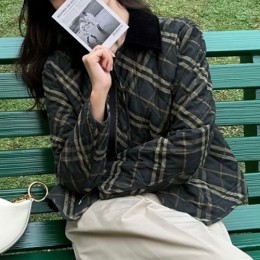 [홍콩명품.Burberry] 버버리 25SS 로고 여성 체크패턴 퀄팅 솜패딩 자켓 (카키), BM23614, JL, 레플리카의류,미러급사이트